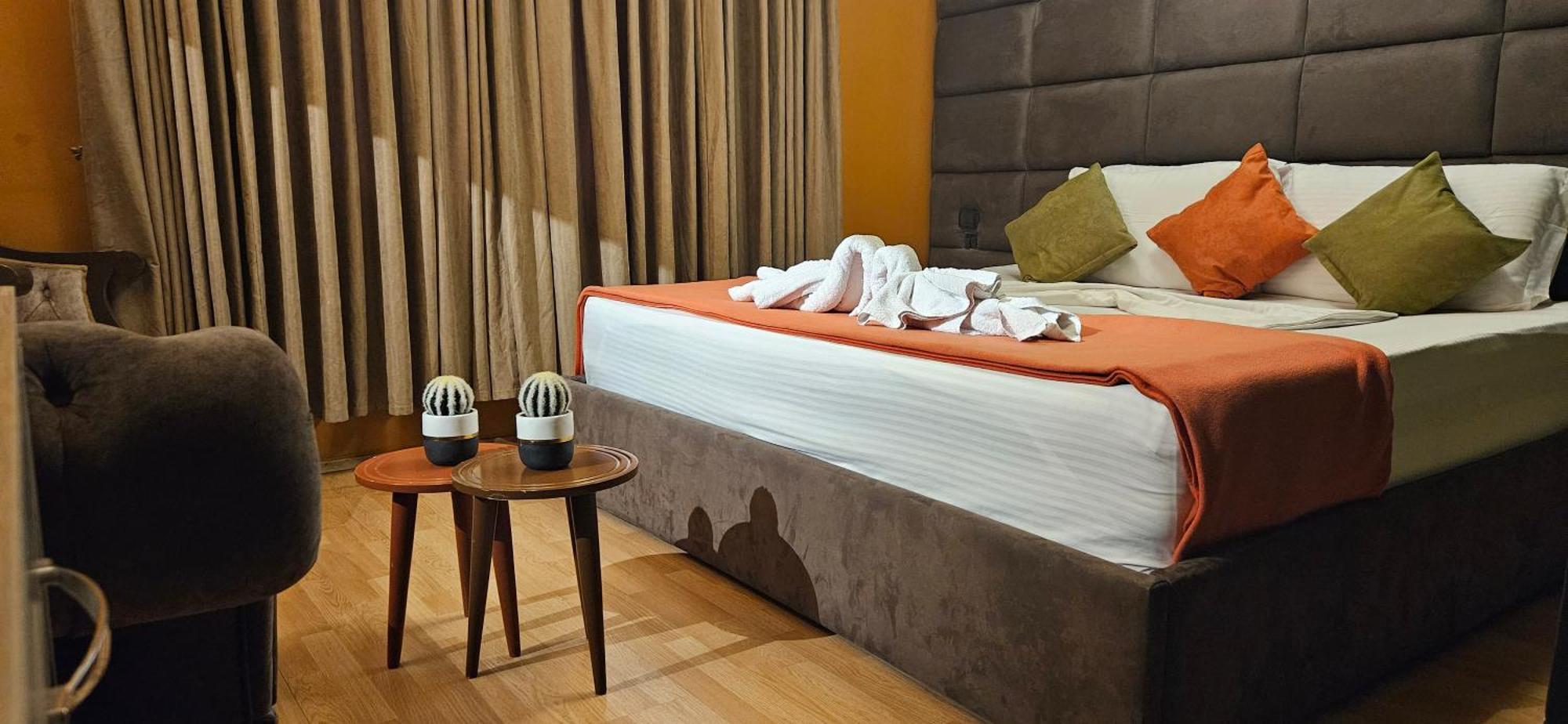 Orange Villa Тирана Екстер'єр фото
