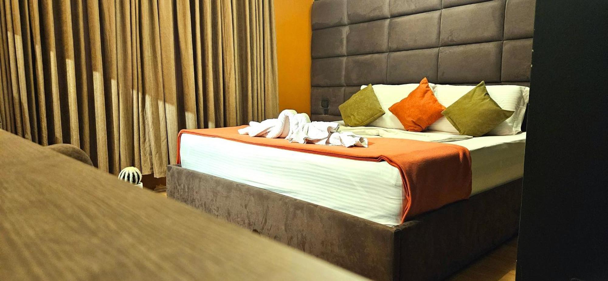 Orange Villa Тирана Екстер'єр фото